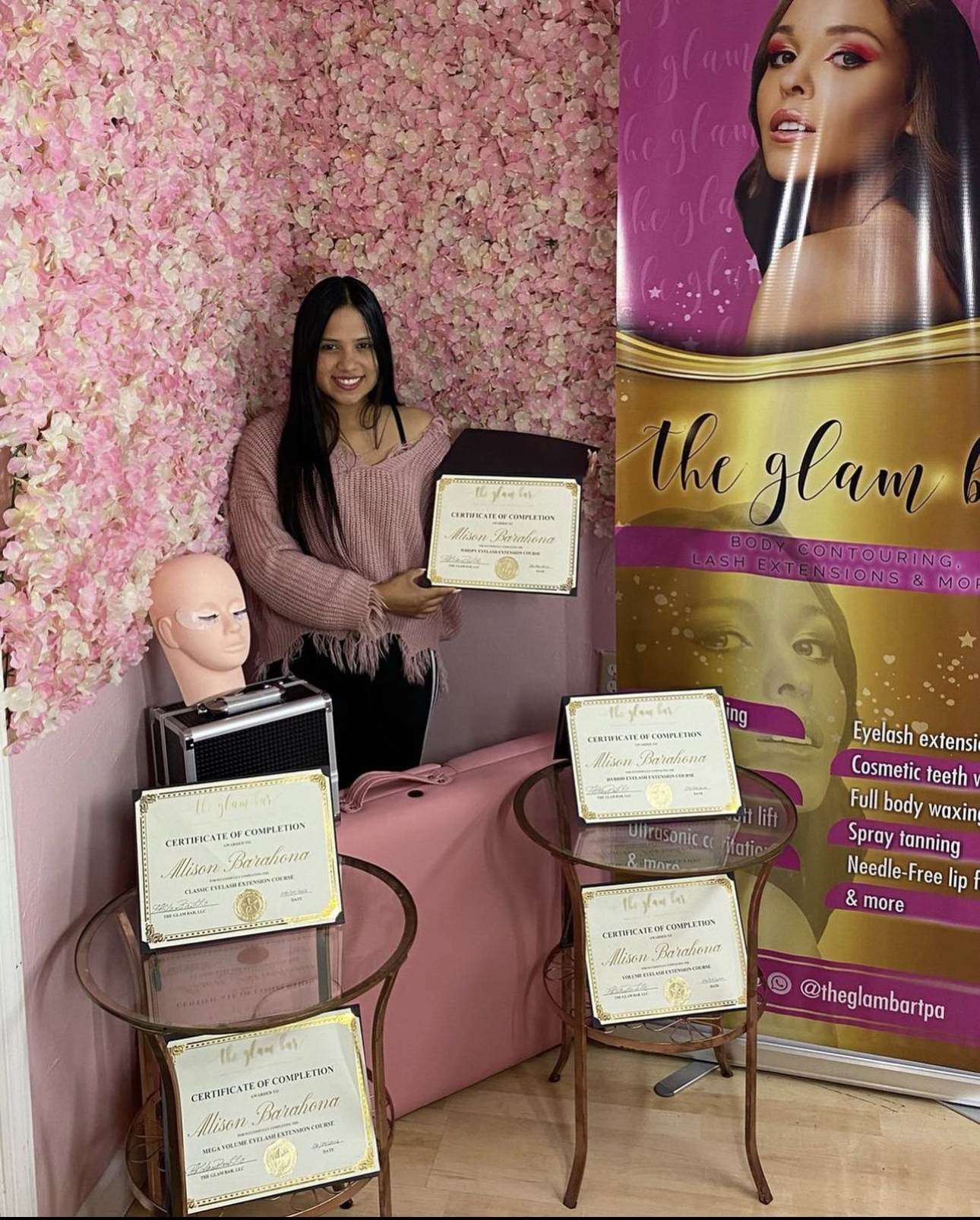 Certified student 12 of The Glam Bar