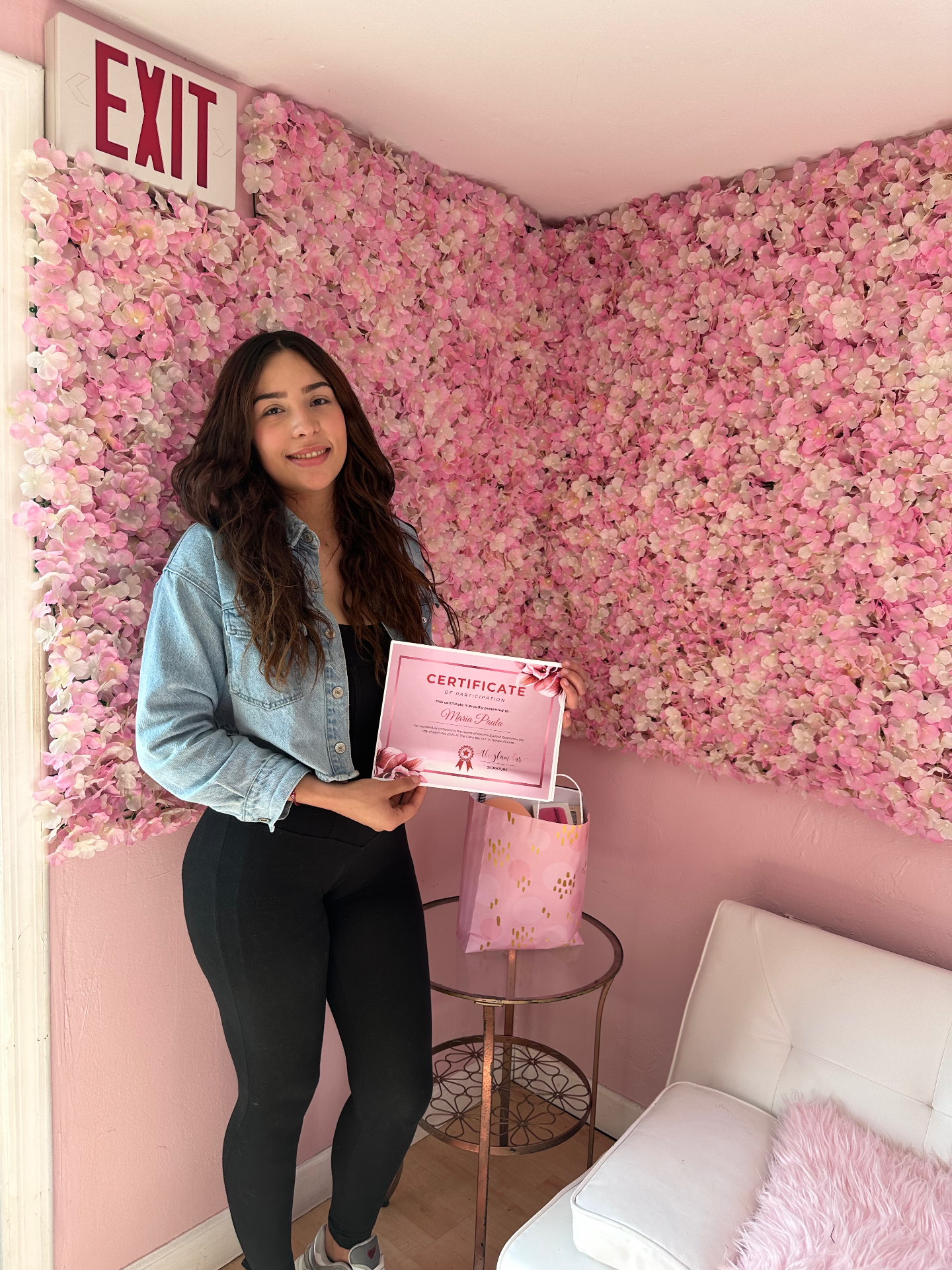 Certified student 8 of The Glam Bar